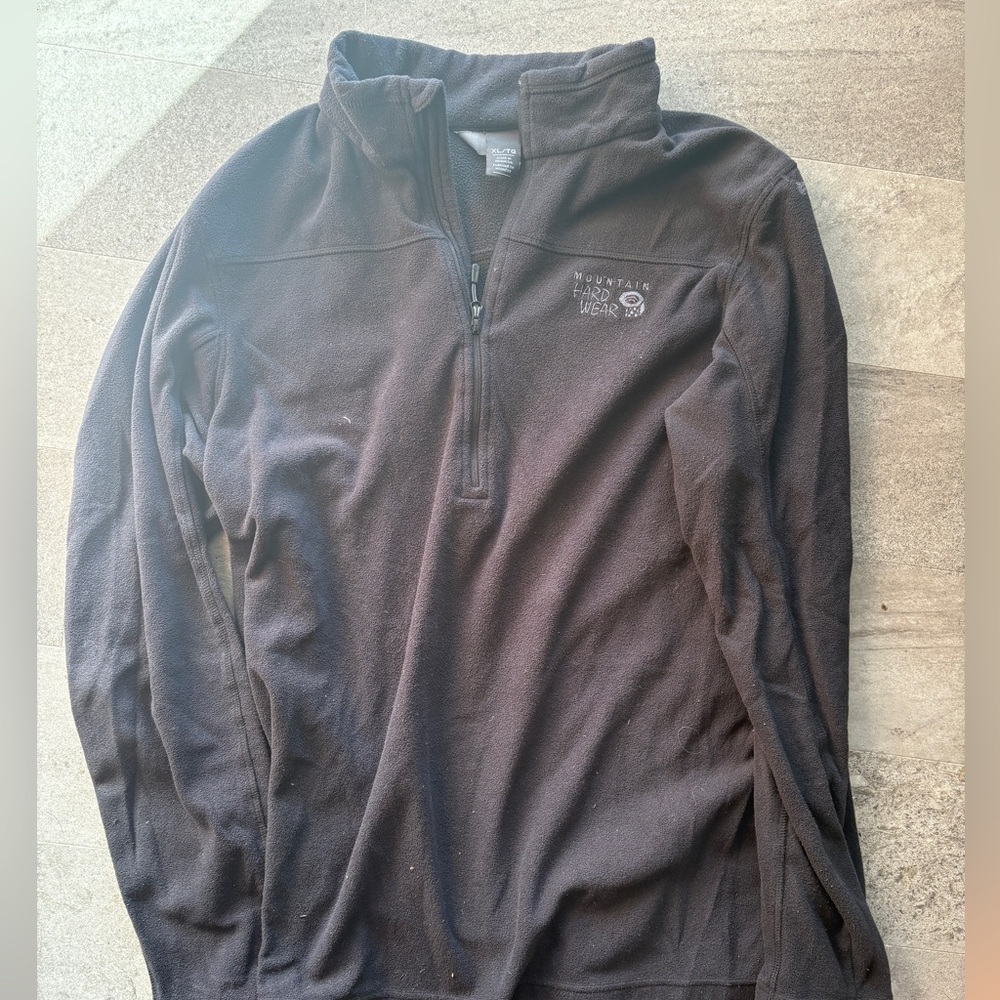 Men’s Mountain Hardware Fleece
